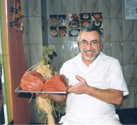 Alfred Monschauer empfiehlt für feine Braten das zarte Fleisch vom Piemontrind.